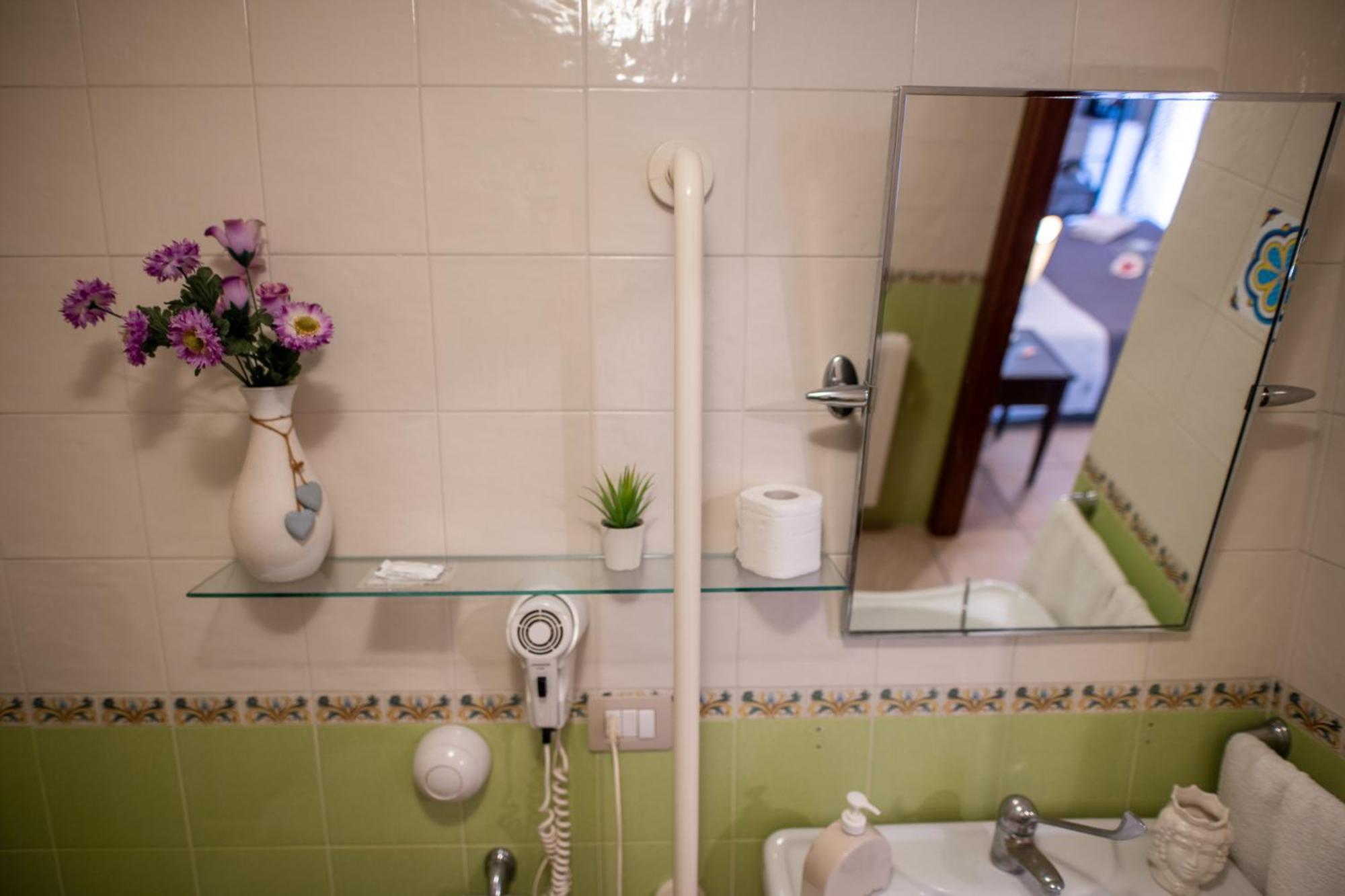 B&B Regina Carolina Caltagirone Zewnętrze zdjęcie