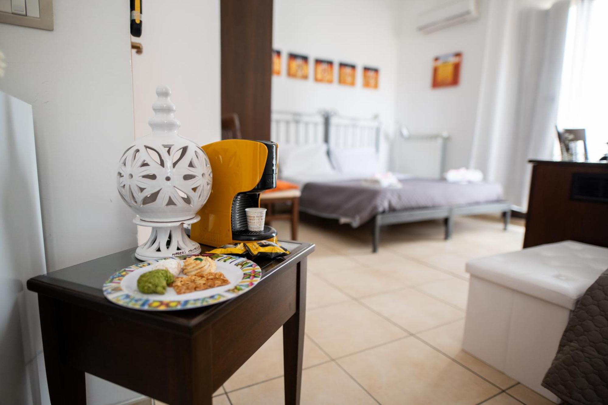 B&B Regina Carolina Caltagirone Zewnętrze zdjęcie